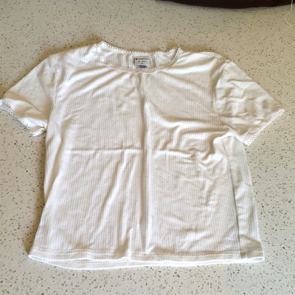 White cotton Poof medium shirt - Picture 1 of 3